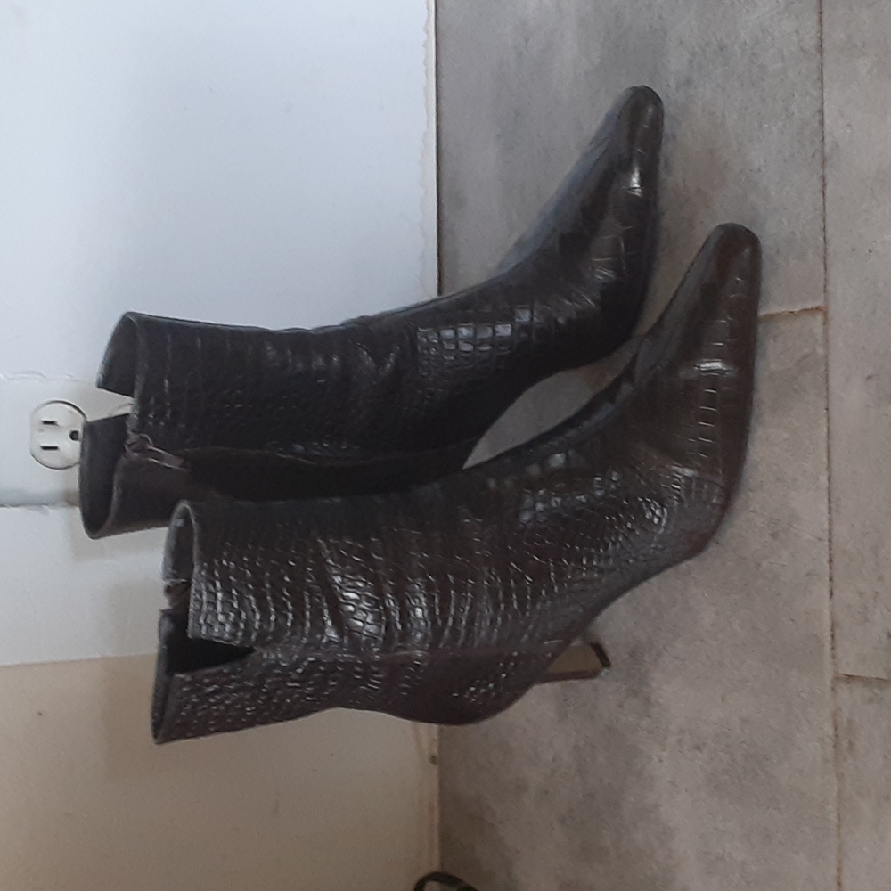GIANNI  BINI boots  size  7 women